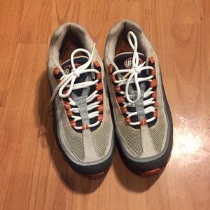 Nike AirMax, orange and gray. Size (6.5Y) boys